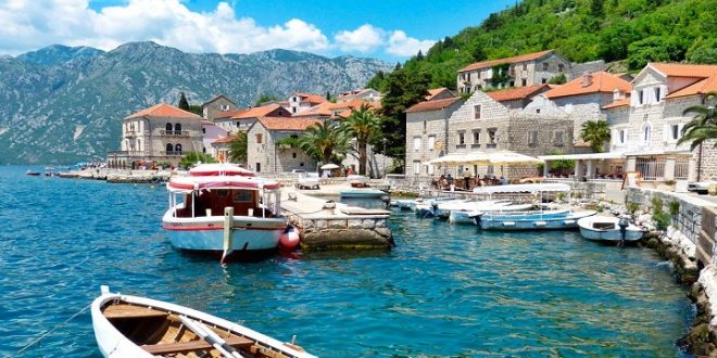 İstanbul Karadağ Uçak Bileti